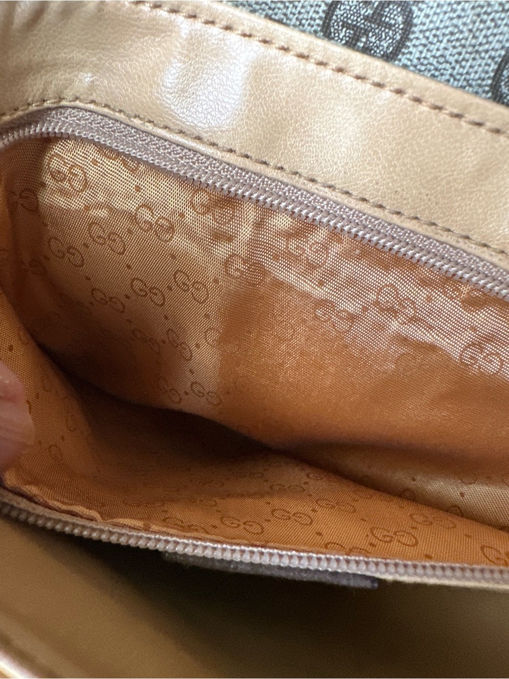 Gucci Monogram Shoulder Bag - Picture 12 of 16
